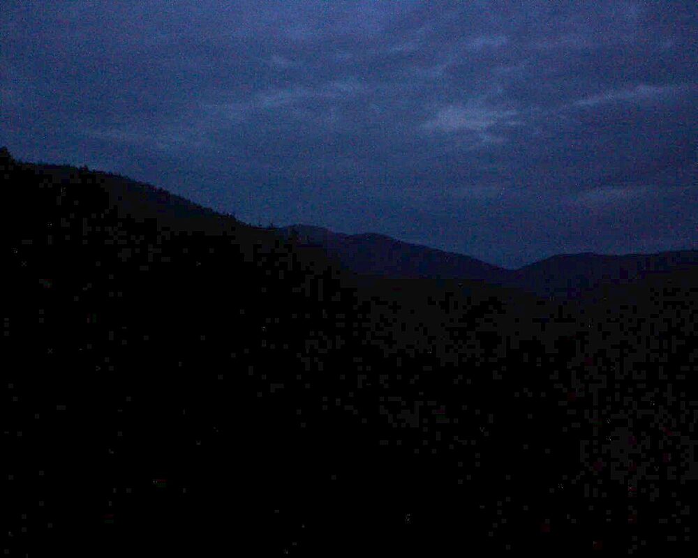 Le petit ballon vu depuis le Domaine Langmatt à Murbach le 27.11.2024 à 07:30 Le petit ballon (Alsace, Vosges) le 27.11.2024 à 07:30