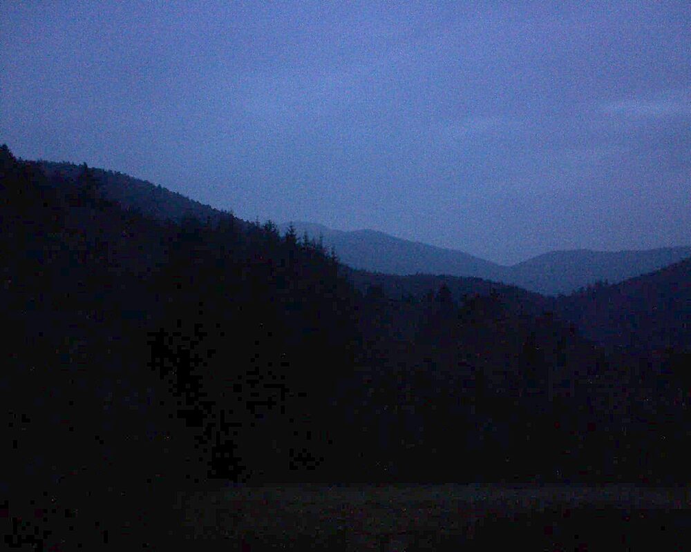 Le petit ballon vu depuis le Domaine Langmatt à Murbach le 09.02.2025 à 07:30 Le petit ballon (Alsace, Vosges) le 09.02.2025 à 07:30