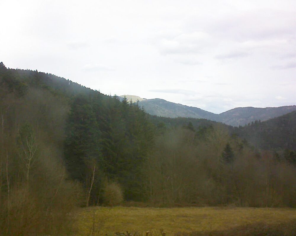 Le petit ballon vu depuis le Domaine Langmatt à Murbach le 22.02.2025 à 11:30 Le petit ballon (Alsace, Vosges) le 22.02.2025 à 11:30