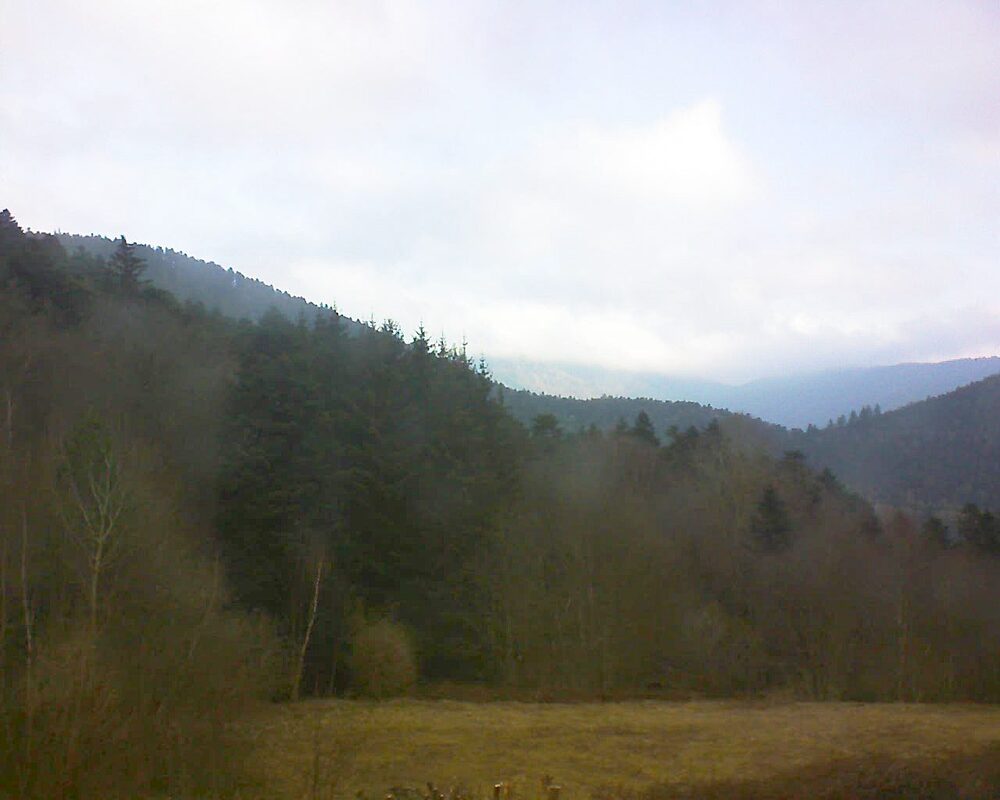 Le petit ballon vu depuis le Domaine Langmatt à Murbach le 02.03.2025 à 08:30 Le petit ballon (Alsace, Vosges) le 02.03.2025 à 08:30