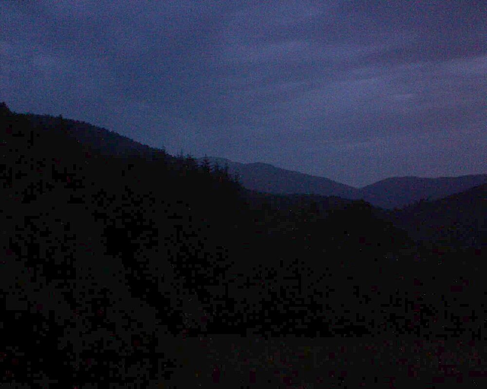 Le petit ballon vu depuis le Domaine Langmatt à Murbach le 15.06.2025 à 05:15 Le petit ballon (Alsace, Vosges) le 15.06.2025 à 05:15