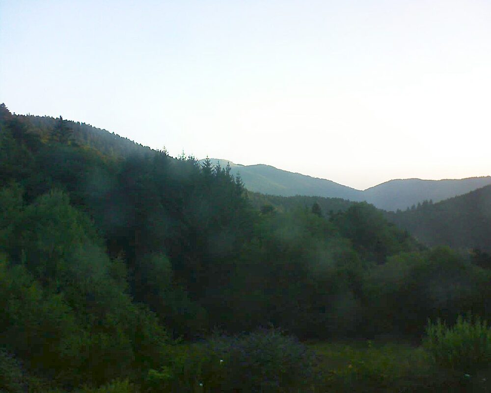 Le petit ballon vu depuis le Domaine Langmatt à Murbach le 10.08.2025 à 06:45 Le petit ballon (Alsace, Vosges) le 10.08.2025 à 06:45