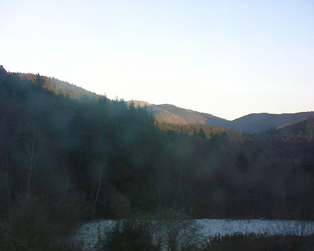 Le petit ballon vu depuis le Domaine Langmatt à Murbach le 01.01.2026 à 08:30 Le petit ballon (Alsace, Vosges) le 01.01.2026 à 08:30