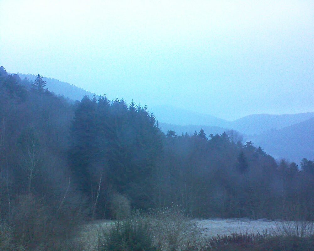 Le petit ballon vu depuis le Domaine Langmatt à Murbach le 05.02.2026 à 08:00 Le petit ballon (Alsace, Vosges) le 05.02.2026 à 08:00