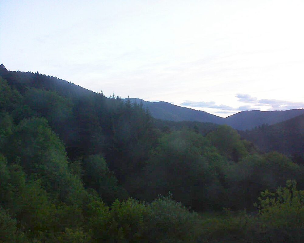 Le petit ballon vu depuis le Domaine Langmatt à Murbach le 17.05.2026 à 05:45 Le petit ballon (Alsace, Vosges) le 17.05.2026 à 05:45