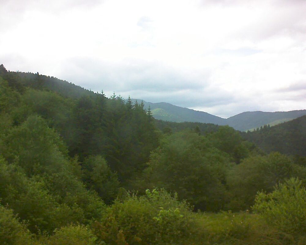 Le petit ballon vu depuis le Domaine Langmatt à Murbach le 12.06.2026 à 19:00 Le petit ballon (Alsace, Vosges) le 12.06.2026 à 19:00