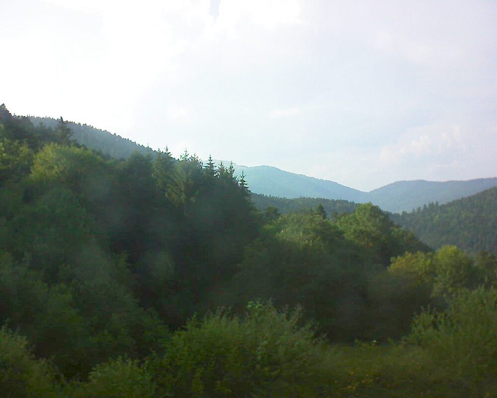 Le petit ballon vu depuis le Domaine Langmatt à Murbach le 23.06.2026 à 19:00 Le petit ballon (Alsace, Vosges) le 23.06.2026 à 19:00