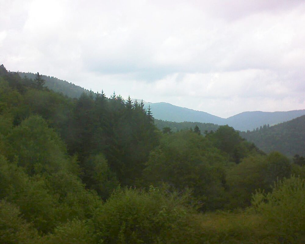 Le petit ballon vu depuis le Domaine Langmatt à Murbach le 19.07.2026 à 13:45 Le petit ballon (Alsace, Vosges) le 19.07.2026 à 13:45