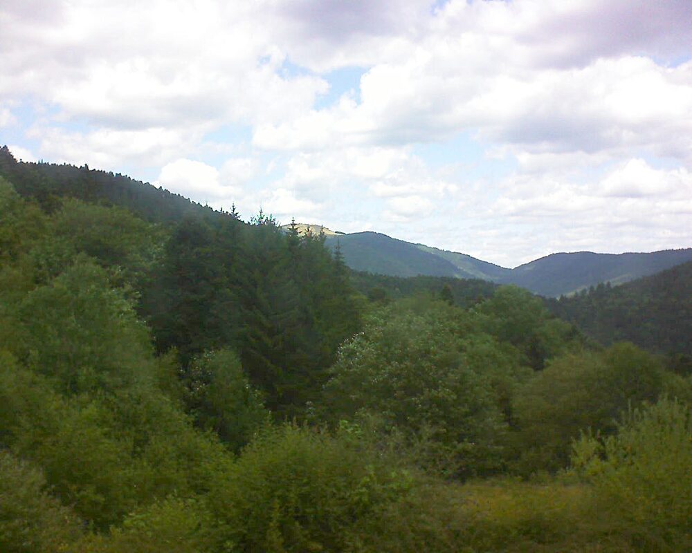 Le petit ballon vu depuis le Domaine Langmatt à Murbach le 27.07.2026 à 13:30 Le petit ballon (Alsace, Vosges) le 27.07.2026 à 13:30