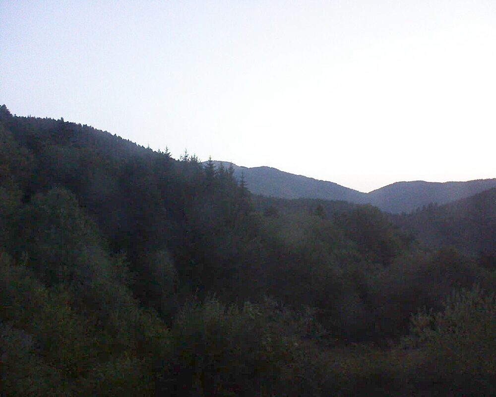 Le petit ballon vu depuis le Domaine Langmatt à Murbach le 08.08.2026 à 06:00 Le petit ballon (Alsace, Vosges) le 08.08.2026 à 06:00