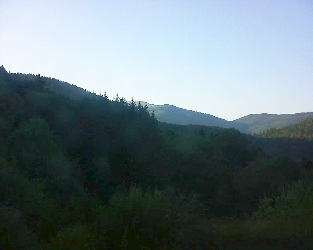 Le petit ballon vu depuis le Domaine Langmatt à Murbach le 13.08.2026 à 19:15 Le petit ballon (Alsace, Vosges) le 13.08.2026 à 19:15