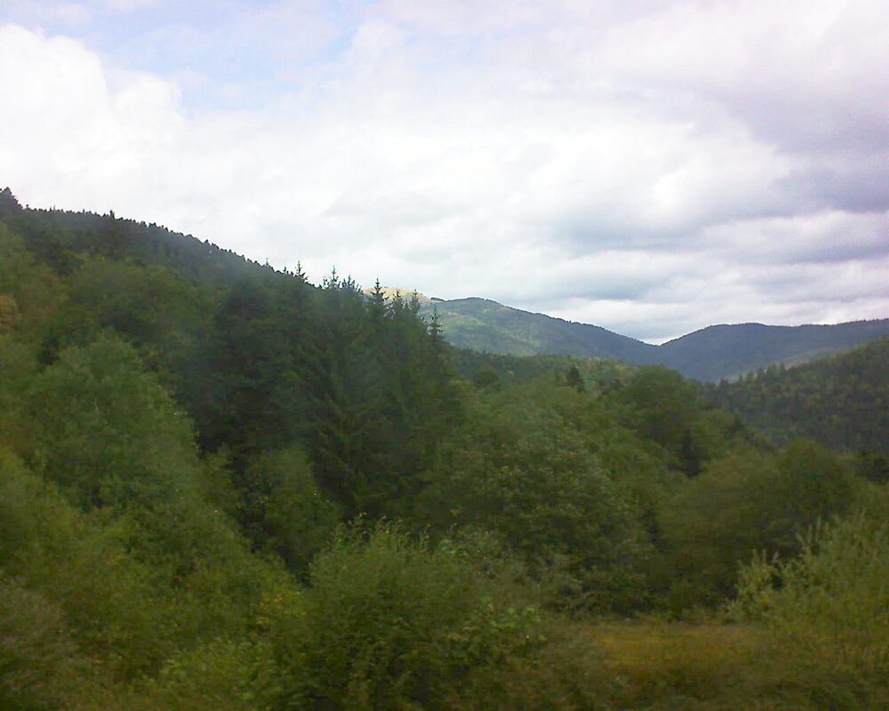 Le petit ballon vu depuis le Domaine Langmatt à Murbach le 20.08.2026 à 12:30 Le petit ballon (Alsace, Vosges) le 20.08.2026 à 12:30